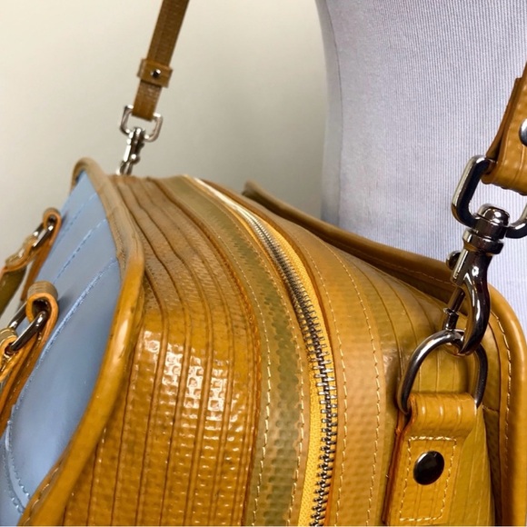 Elvis & Kresse Fire and Hide Large Post Travel Bag - Picture 5 of 9